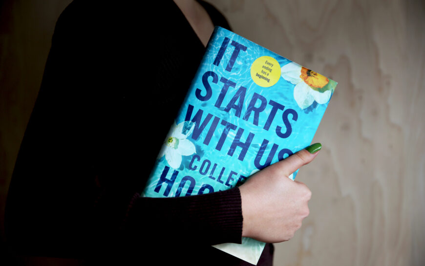 Book Review: It Starts with Us by Colleen Hoover